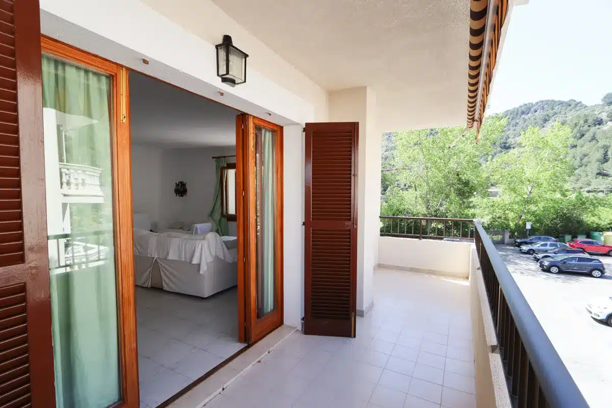 CM-R01.793_Casas_Mallorca_Tramuntana_Puerto_de_Sóller_Wohnungen_Zentrum_Balkon_2