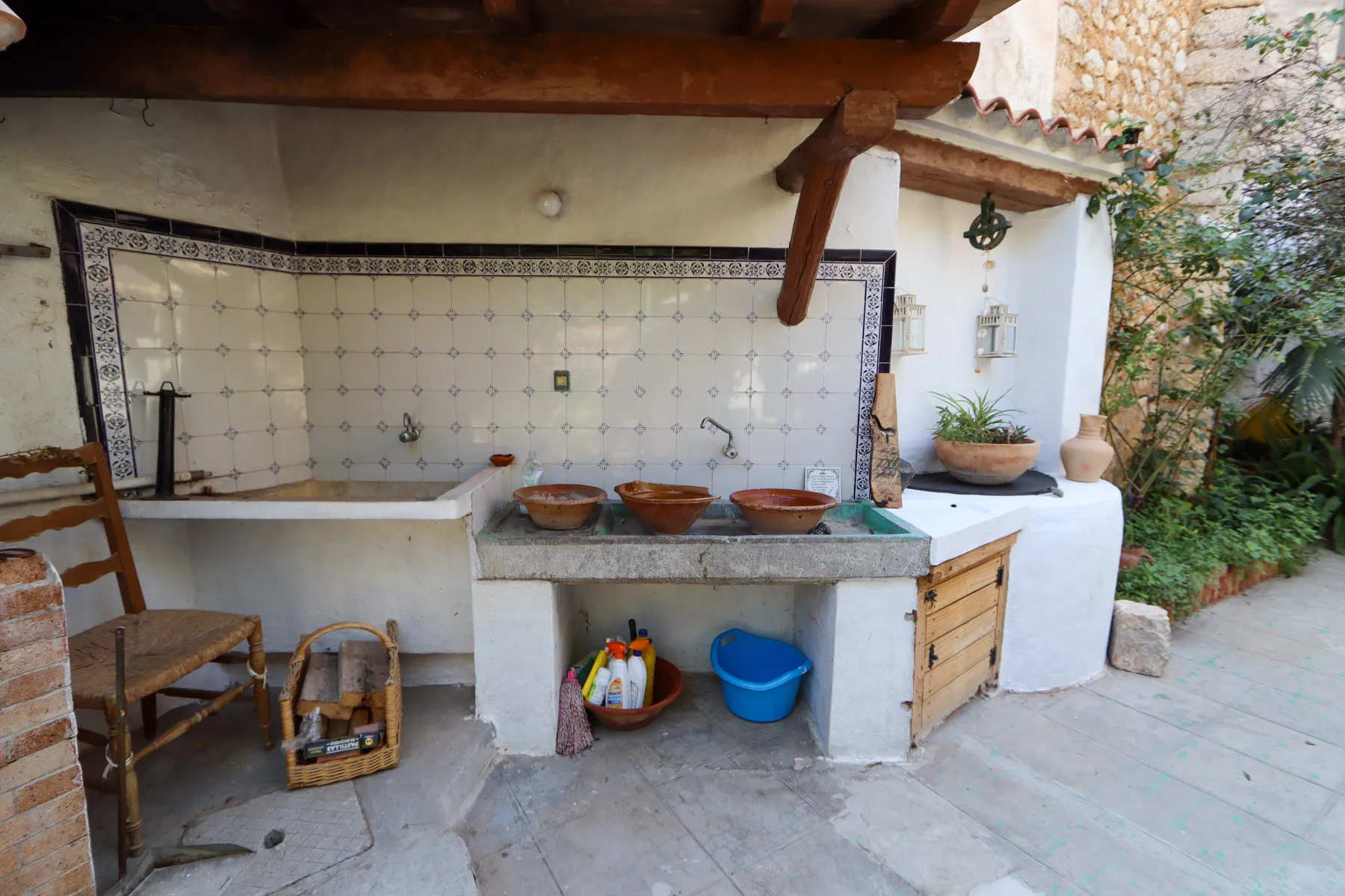 CM-R01.869_Casas_Mallorca_Tramuntana_Soller_Townhouse_barbecue_3