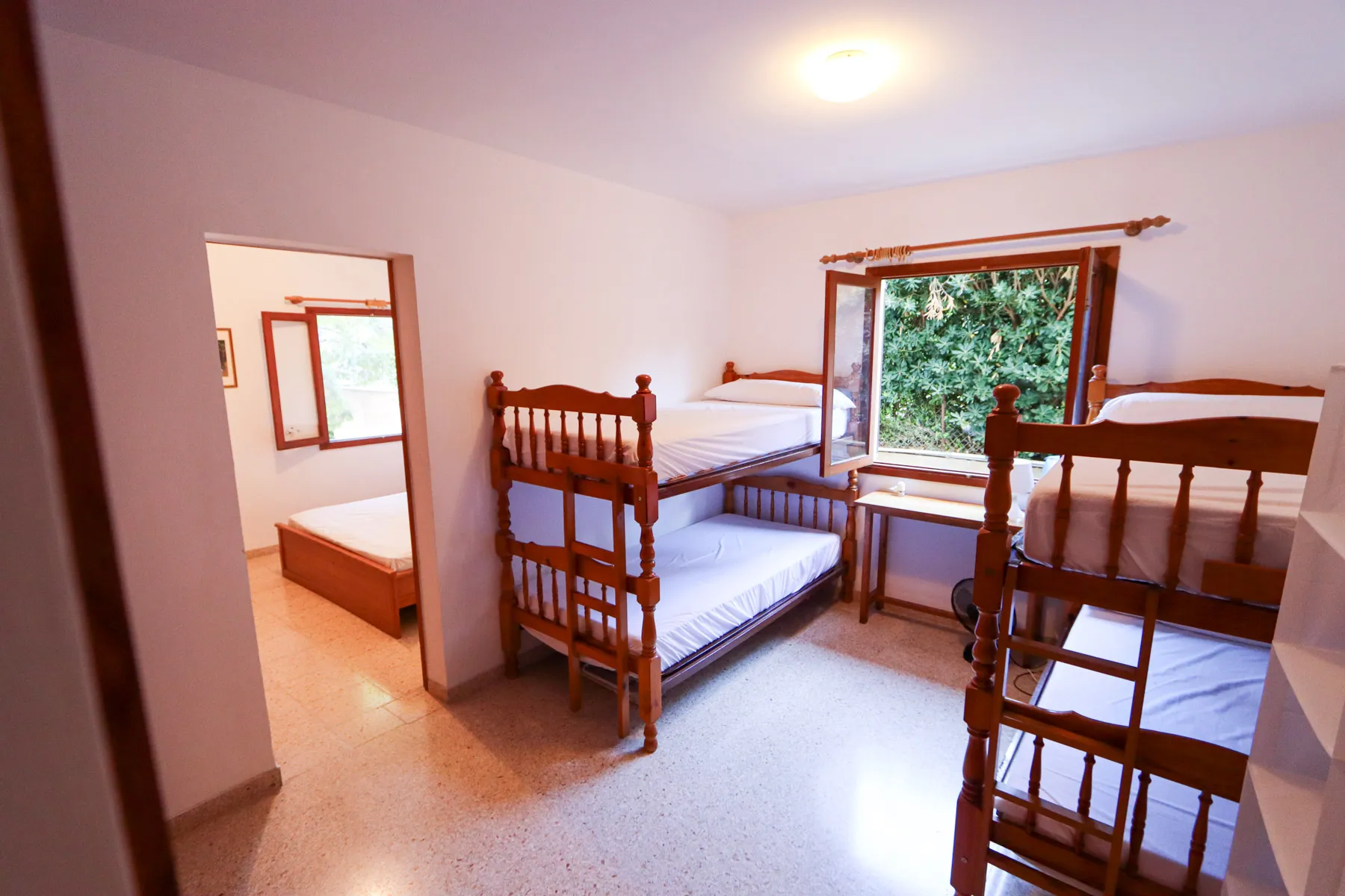 CM-R01.871_Casas_Mallorca_Tramuntana_Port_de_Soller_Bedroom1