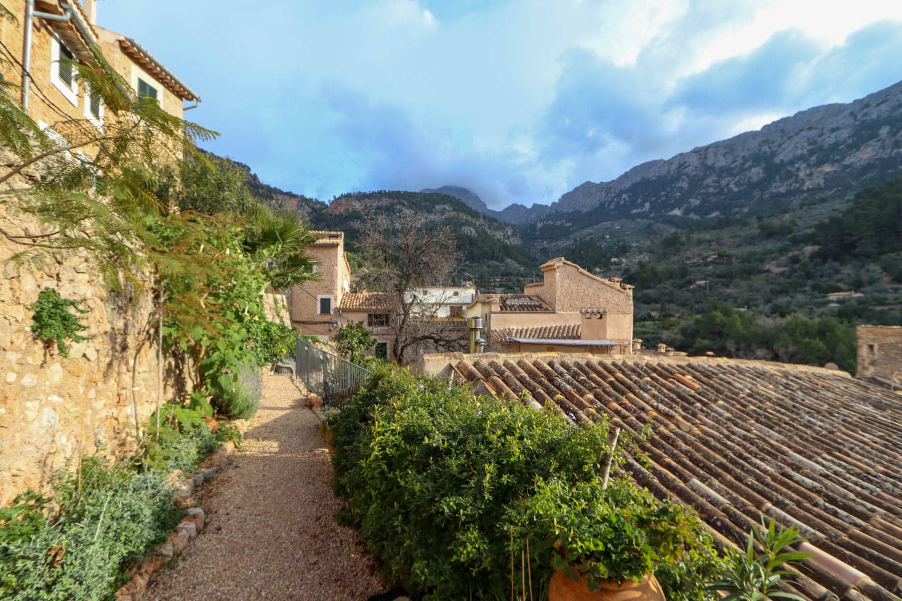 CM-R01.882_Casas_Mallorca_Tramuntana_Townhouse_Fornalutx_55