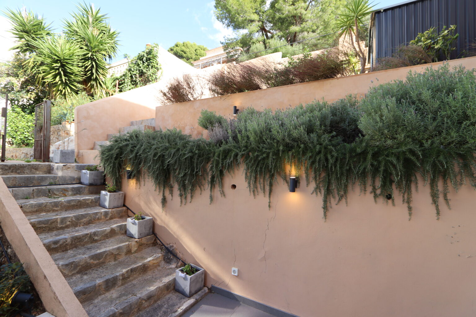 CM-R01.918_Casas_Mallorca_Tramuntana_Apartment_Puerto_de_Sóller_Garden_front
