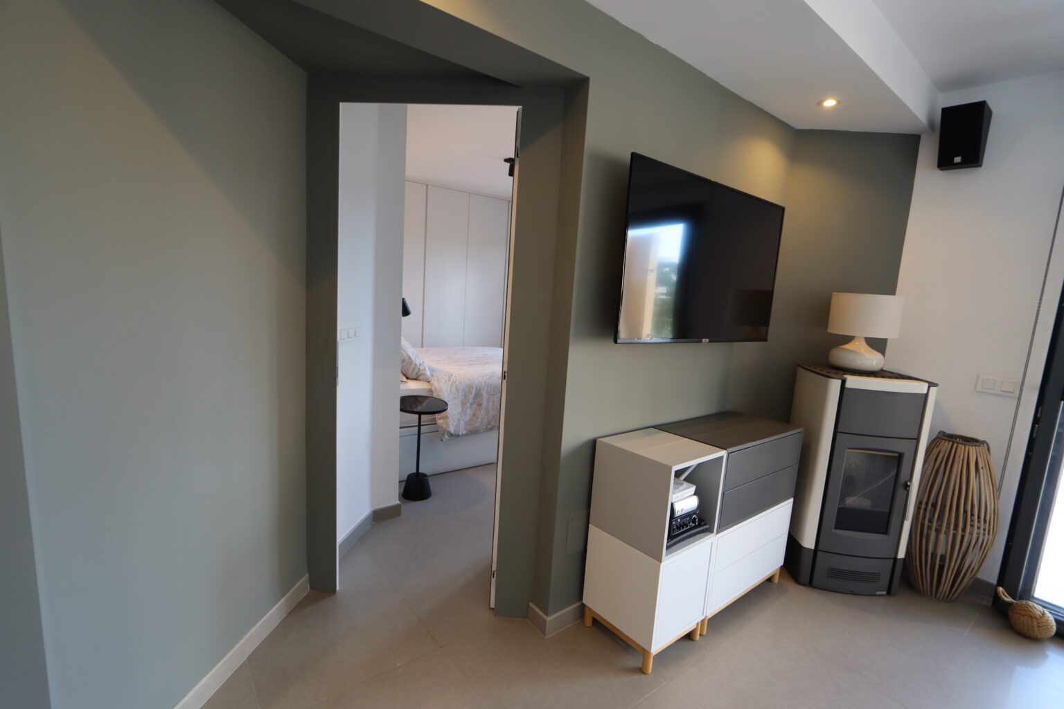 CM-R01.918_Casas_Mallorca_Tramuntana_Apartment_Puerto_de_Sóller_Pellet