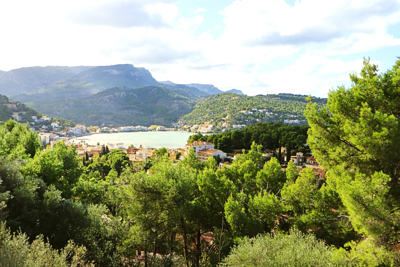 CM-R01.918_Casas_Mallorca_Tramuntana_Apartment_Puerto_de_Sóller_View