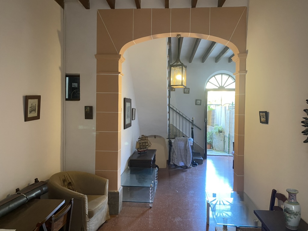 CM-S01.918_Casas_Mallorca_Tramuntana_Soller_Townhouse_garden_house_entrance_1