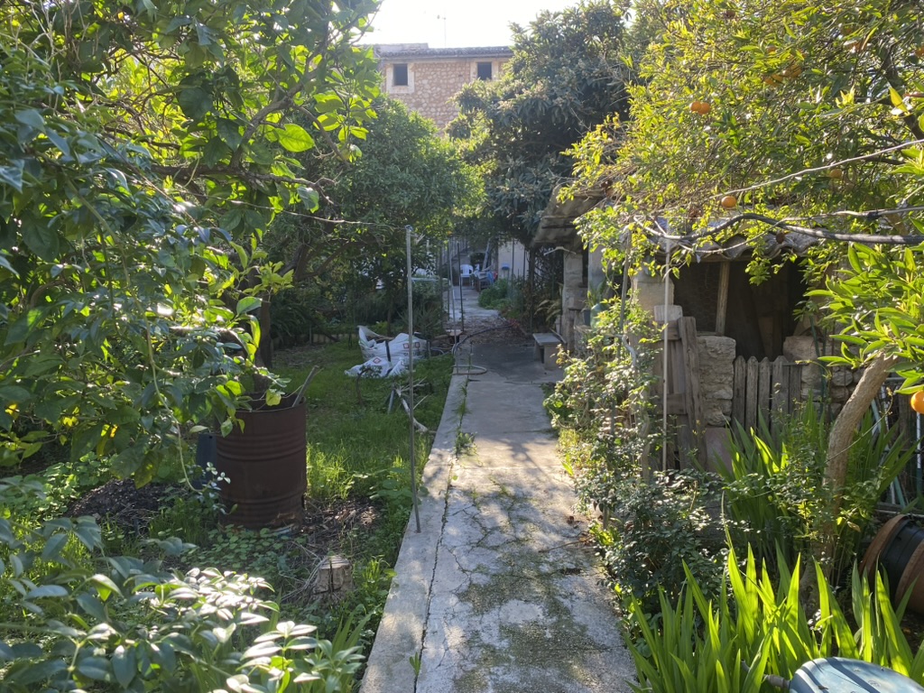 CM-S01.918_Casas_Mallorca_Tramuntana_Soller_Townhouse_garden_house_view