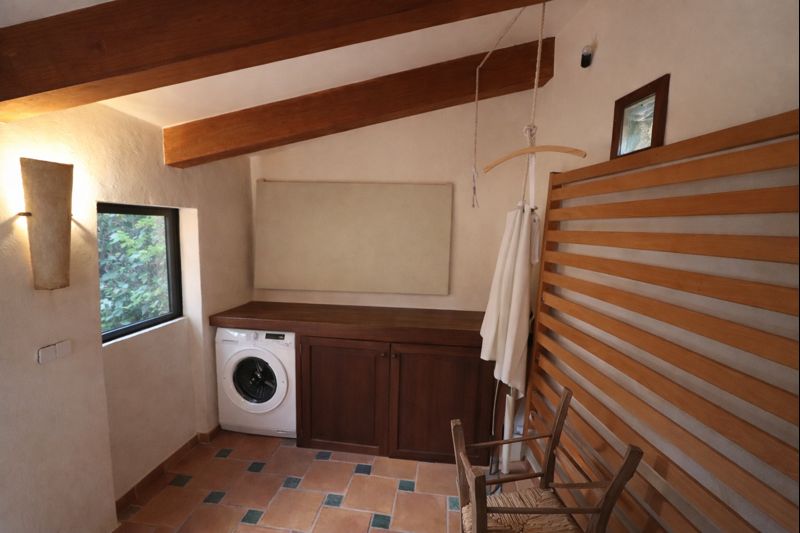 CM-S01.920_Casas_Mallorca_Tramuntana_Fornalutx_House_Centre_Laundry