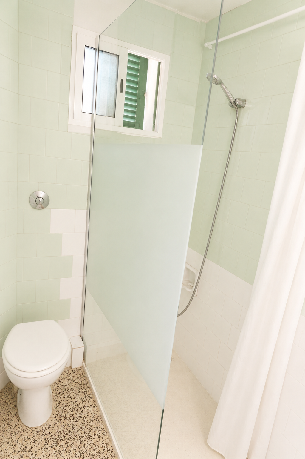CM-S01.930_Casas_Mallorca_Tramuntana_Puerto_Sóller_Wohnung_Badezimmer1