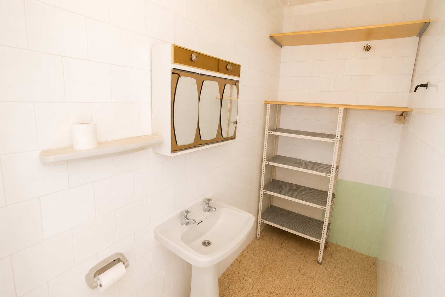 CM-S01.930_Casas_Mallorca_Tramuntana_Puerto_Sóller_Wohnung_Badezimmer1